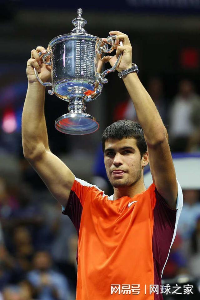 这为摩尔的 这为摩尔的