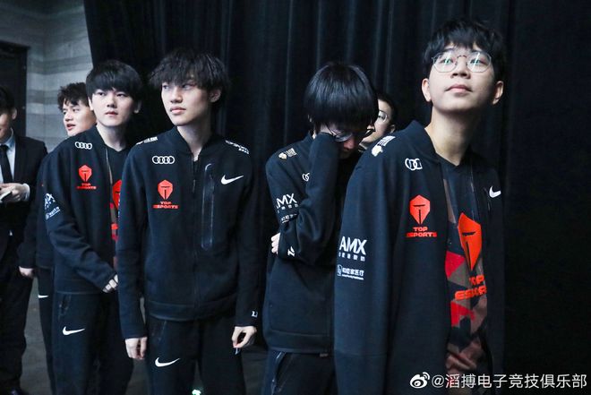 在比赛的前 在比赛的前