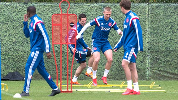 默契与互助 默契与互助