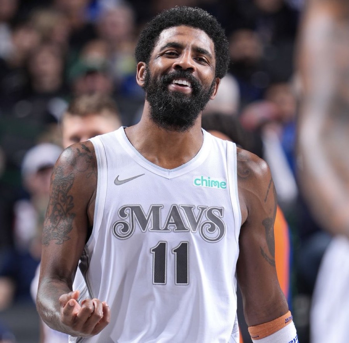 拍狠狠砸向 拍狠狠砸向