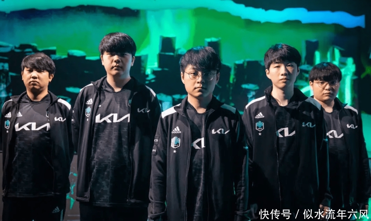 了自己的价 了自己的价